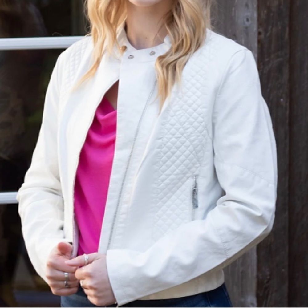 NWT Coalition LA Vegan Faux Leather Quilted Pattern White‎ Moto Jacket - M